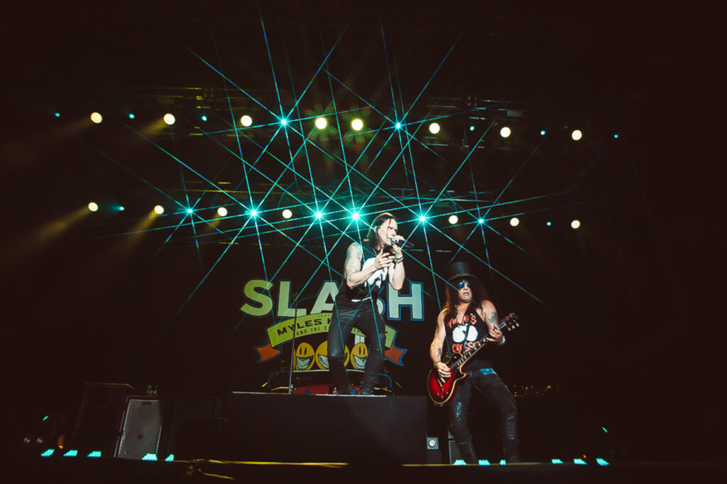 Slash featuring Myles Kennedy and The Conspirators in concerto al Rock the Castle - Foto di Giuseppe Craca